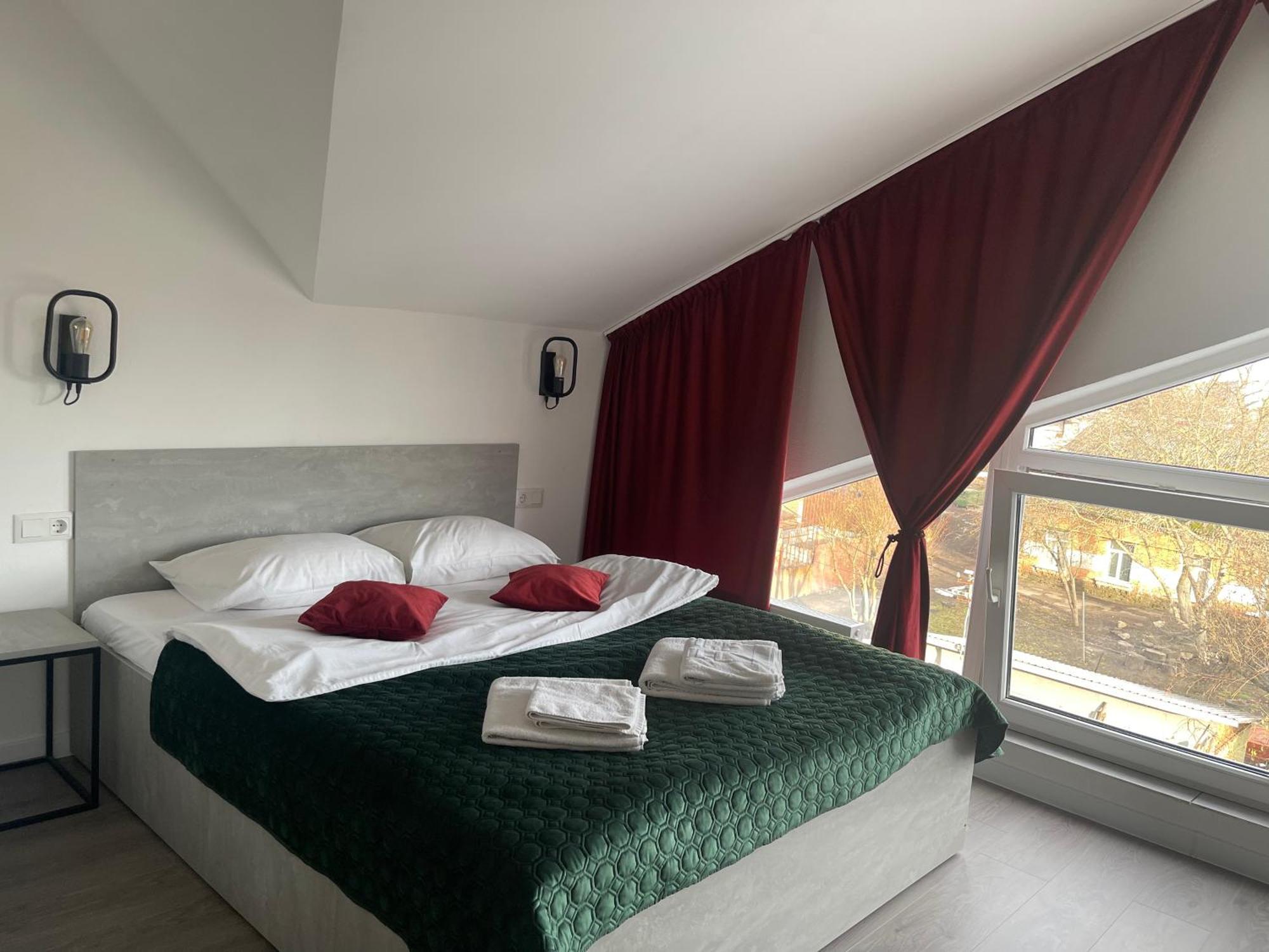 Hotel Femina Житомир Экстерьер фото