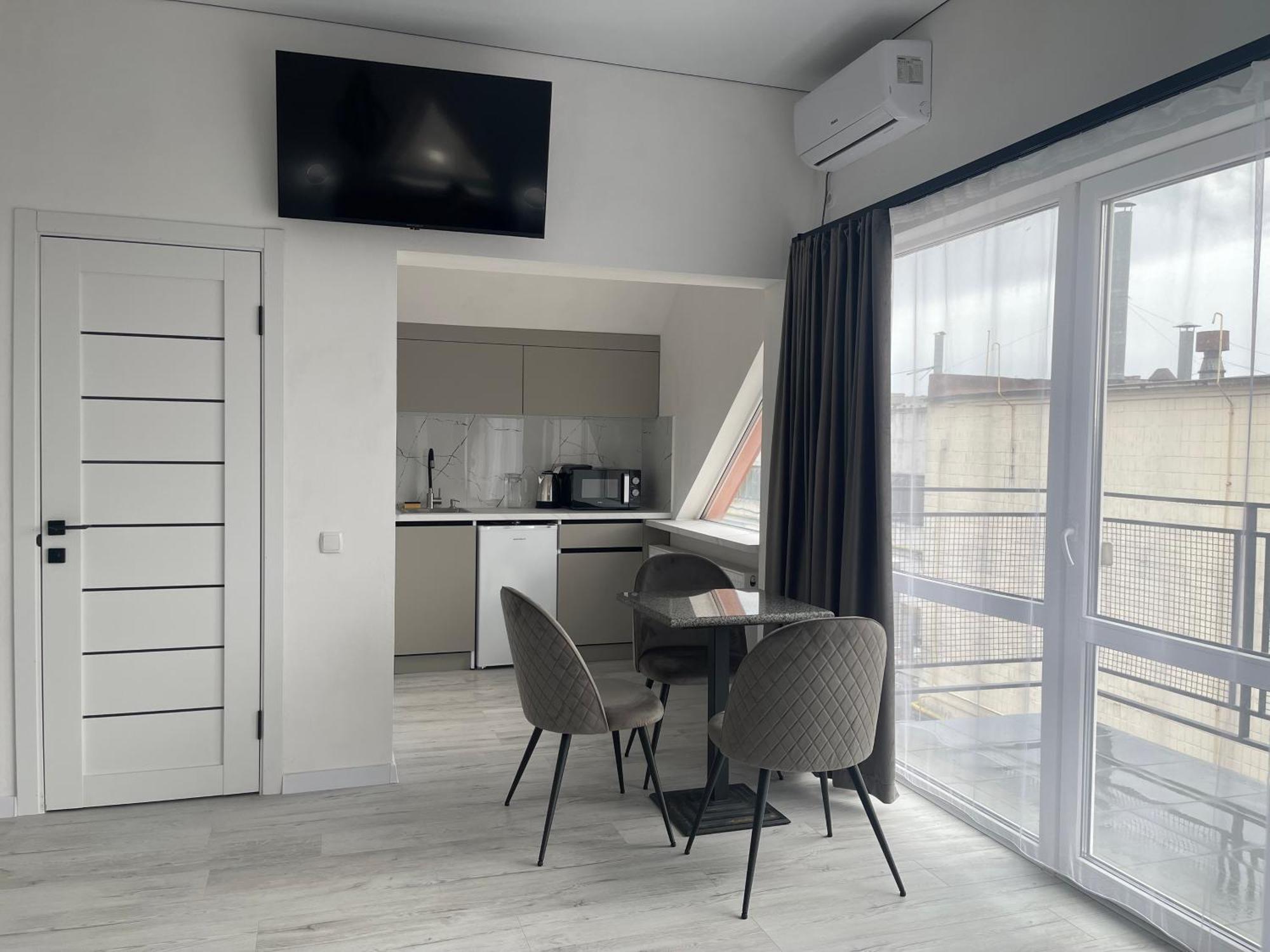 Hotel Femina Житомир Экстерьер фото