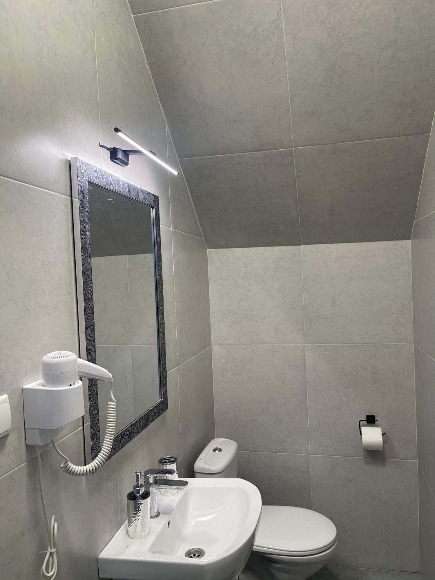 Hotel Femina Житомир Экстерьер фото