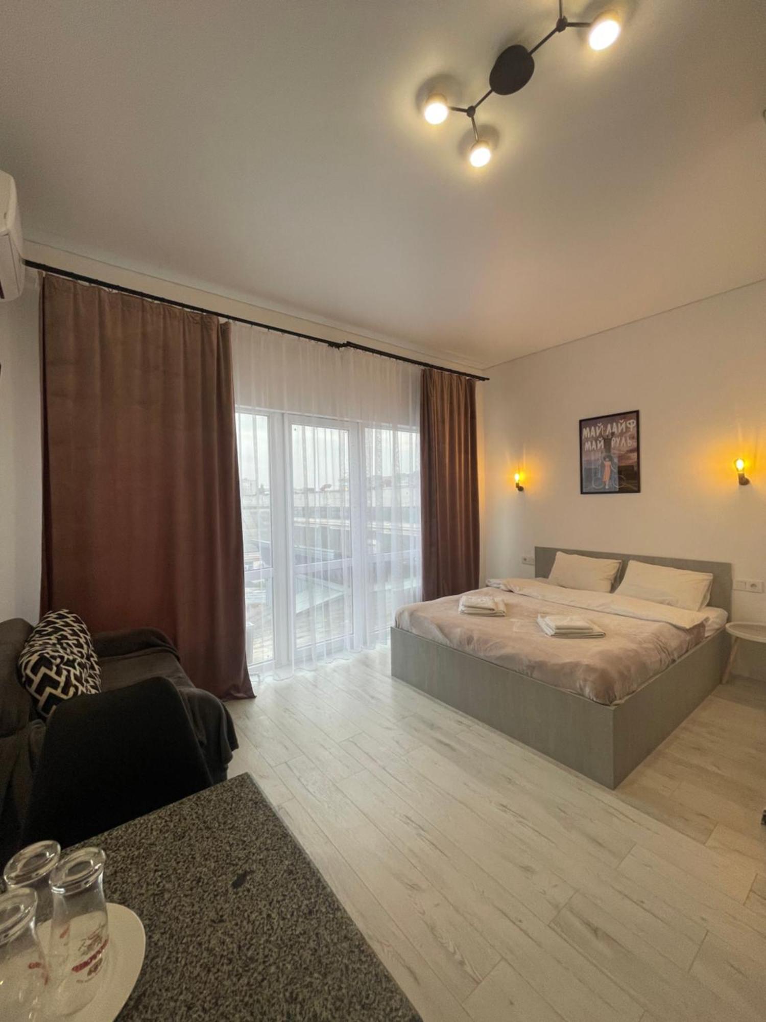 Hotel Femina Житомир Экстерьер фото