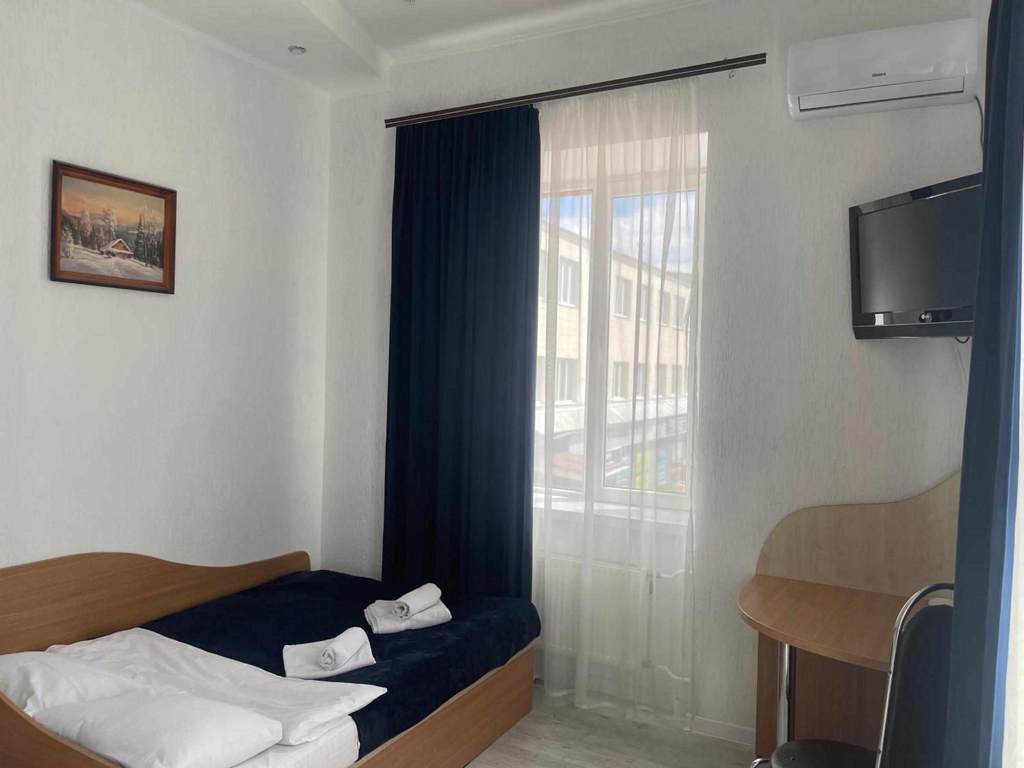 Hotel Femina Житомир Экстерьер фото